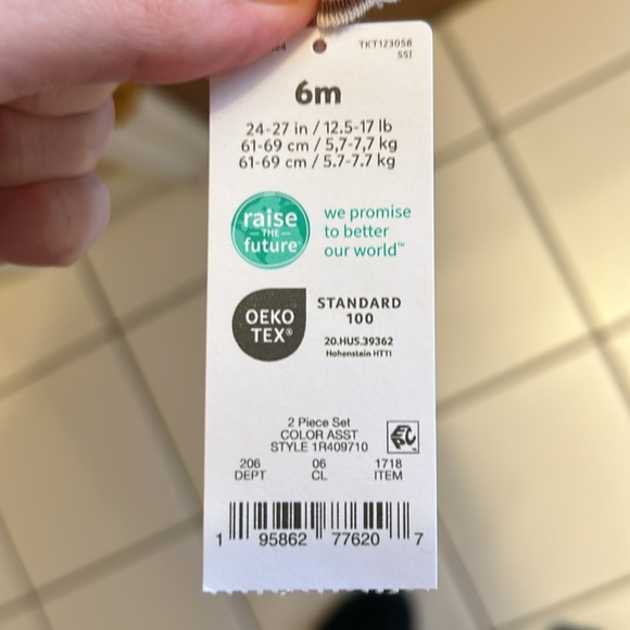 NWT baby thanksgiving outfit - Picture 3 of 4